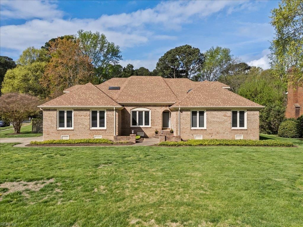 Photo of 2559 Landview Circle, Virginia Beach, VA 23454 (MLS # 10629092)