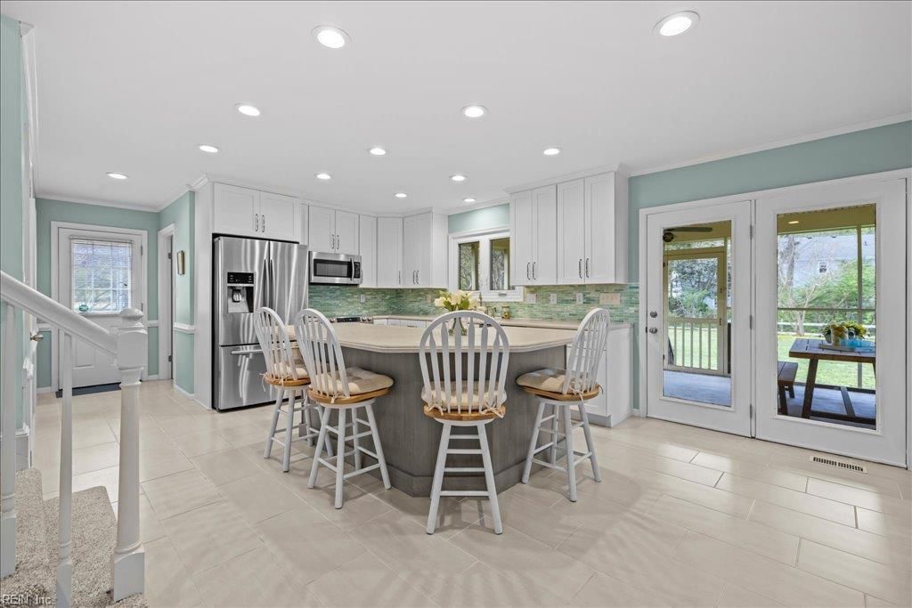 Photo of 2559 Landview Circle, Virginia Beach, VA 23454 (MLS # 10629092)