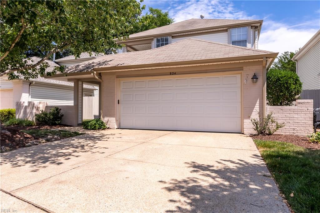 Photo of 934 Nicklaus Drive, Newport News, VA 23602 (MLS # 10651221)