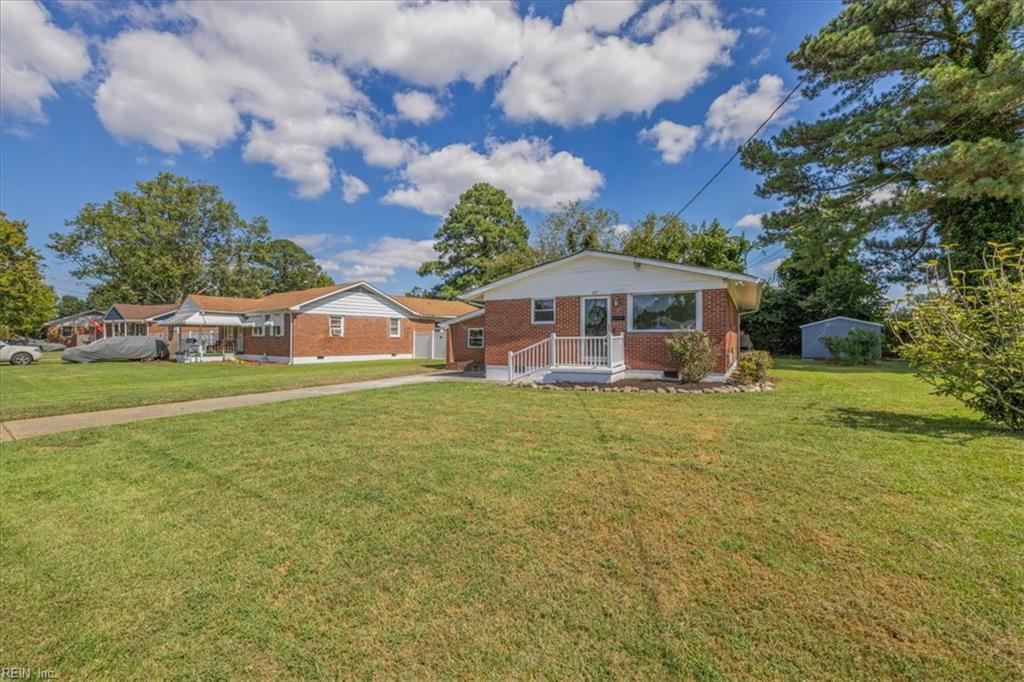 Photo of 1407 Ekstine Drive, Portsmouth, VA 23701 (MLS # 10653957)