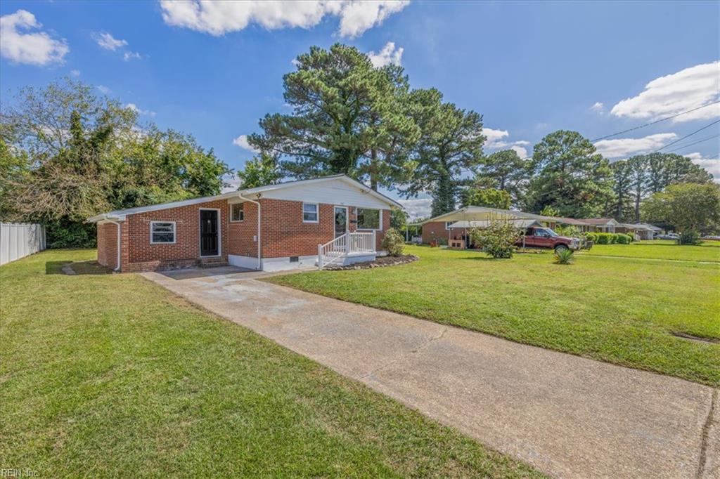 Photo of 1407 Ekstine Drive, Portsmouth, VA 23701 (MLS # 10653957)