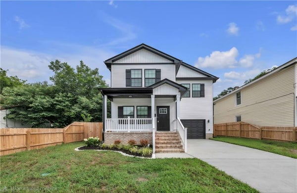 626 30TH ST, NEWPORT NEWS, VA 23607 - Image ae514cd17eb35eca529eae9e4dbacadb/1864616515