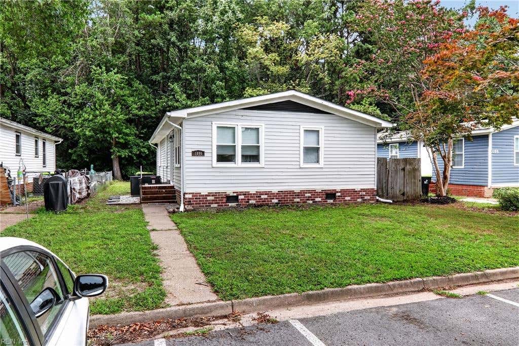 Photo of 1090 Sandy Narrows Court, Virginia Beach, VA 23454 (MLS # 10650603)
