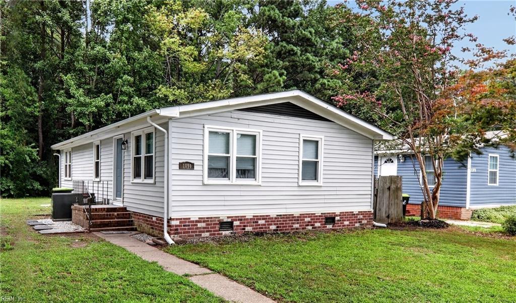 Photo of 1090 Sandy Narrows Court, Virginia Beach, VA 23454 (MLS # 10650603)