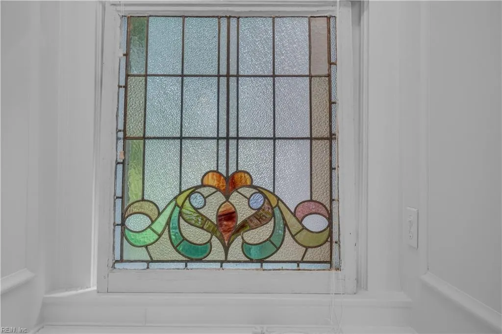 Norfolk, Virginia 23510, United States, 3 Bedrooms Bedrooms, ,4 BathroomsBathrooms,Residential,Active,248511