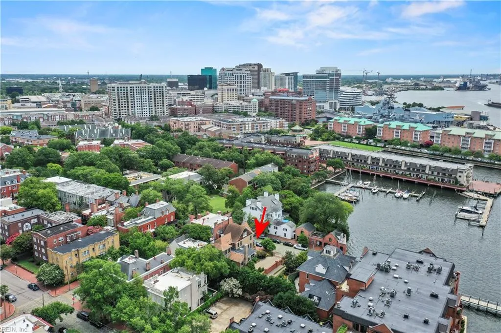 Norfolk, Virginia 23510, United States, 3 Bedrooms Bedrooms, ,4 BathroomsBathrooms,Residential,Active,248511