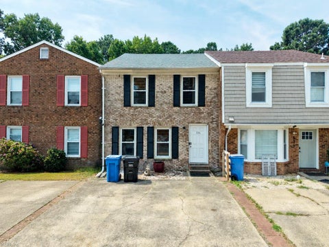 Photo of 536 Biltmore Drive, Virginia Beach, VA 23454 (MLS # 10643116)