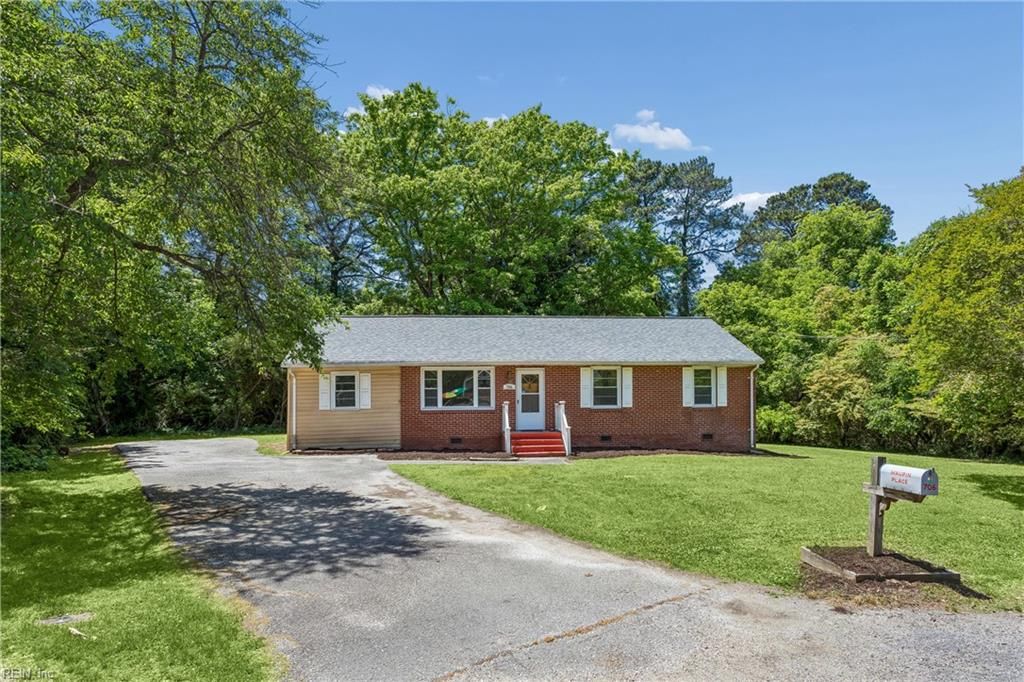 Photo of 706 Maupin Place, Williamsburg, VA 23185 (MLS # 10635253)