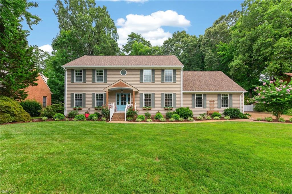 Photo of 849 Bishopsgate Lane, Virginia Beach, VA 23452 (MLS # 10654470)