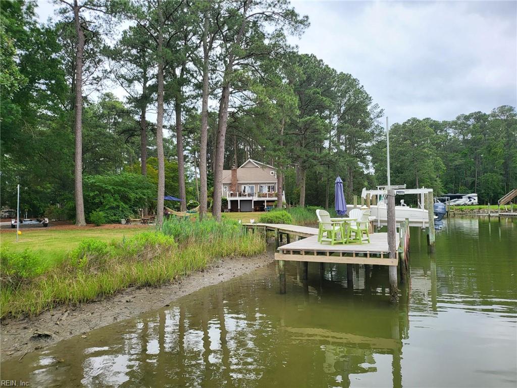 109 Vreeland DR