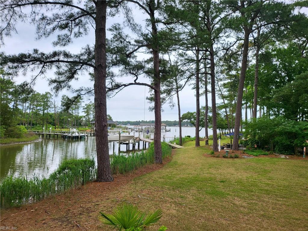 109 Vreeland DR