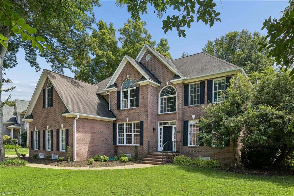 Photo of 20711 Creekside Drive, Smithfield, VA 23430 (MLS # 10648081)