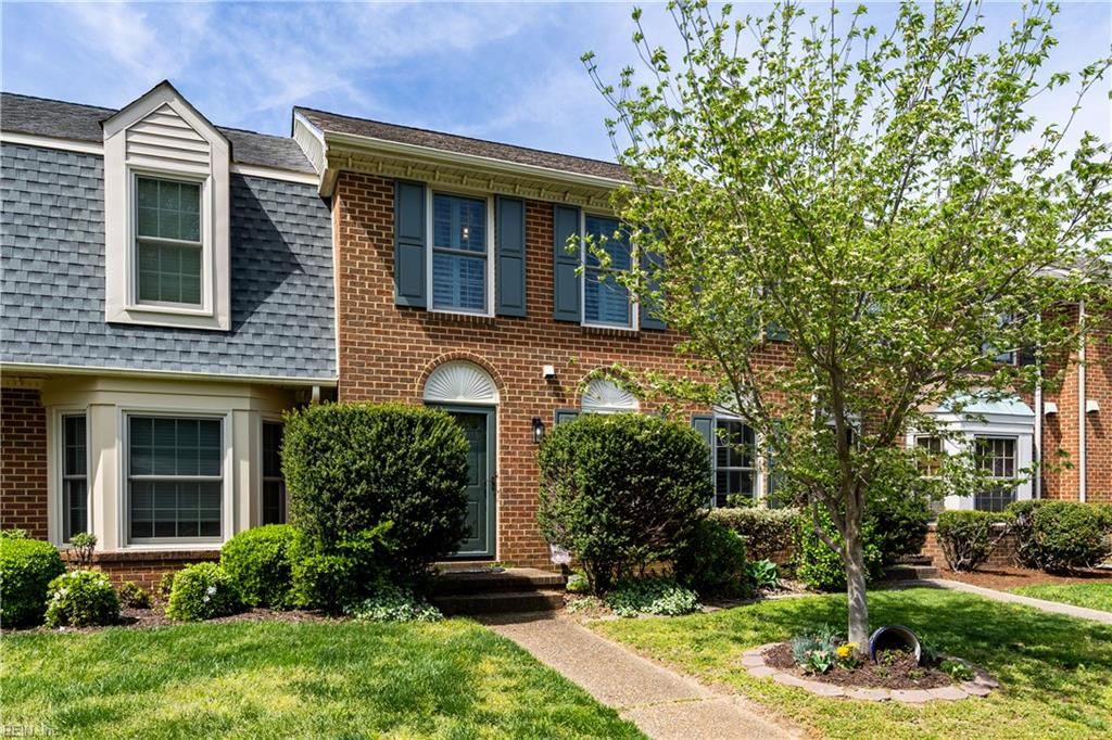 Photo of 1037 Colonial Meadows Way, Virginia Beach, VA 23454 (MLS # 10629935)