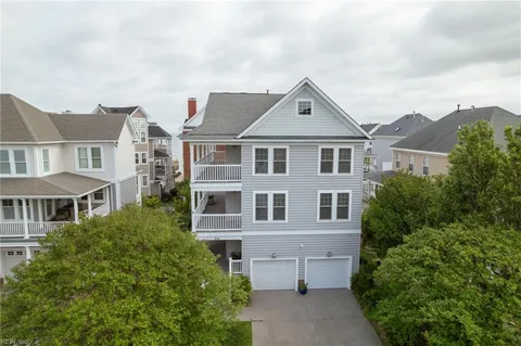 310 Pinewell Drive, Norfolk, VA 23503 - #: 10580032