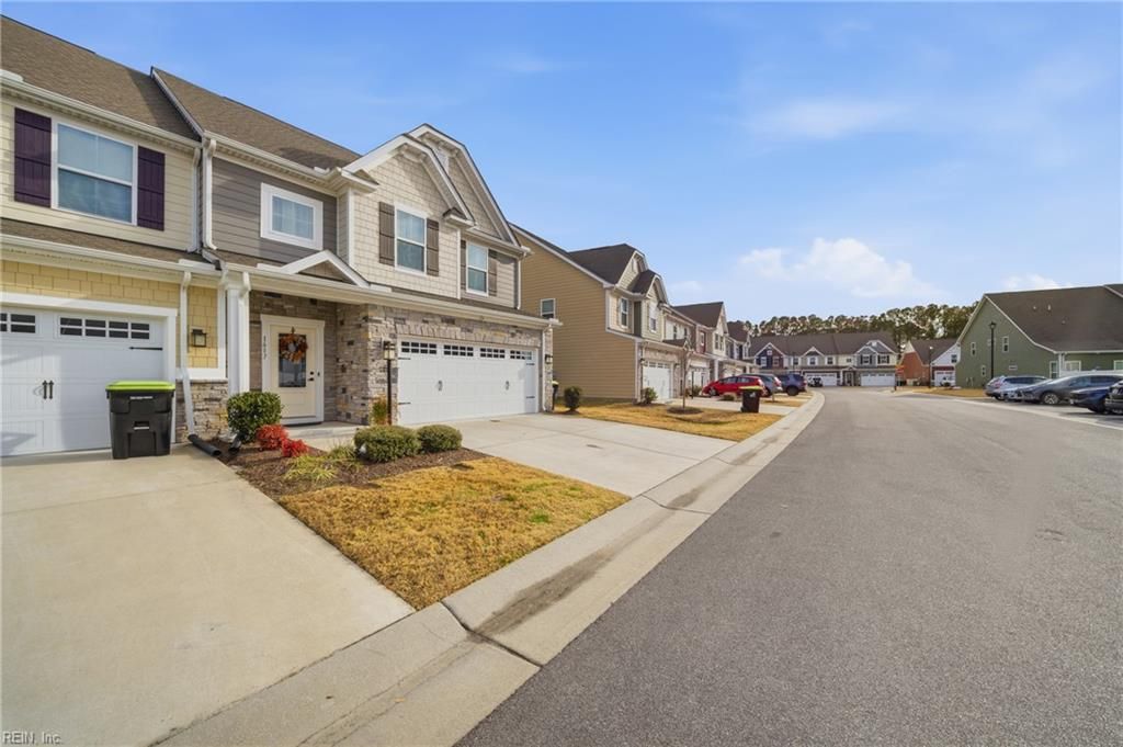 Photo of 1617 Catbird Lane, Chesapeake, VA 23323 (MLS # 10617614)