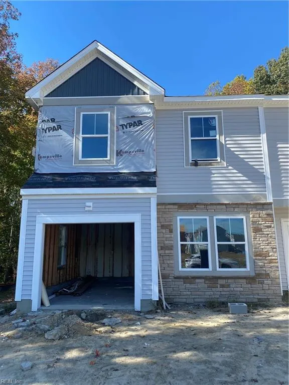 Suffolk, Virginia 23435, United States, 3 Bedrooms Bedrooms, ,3 BathroomsBathrooms,Residential,Pending,27378