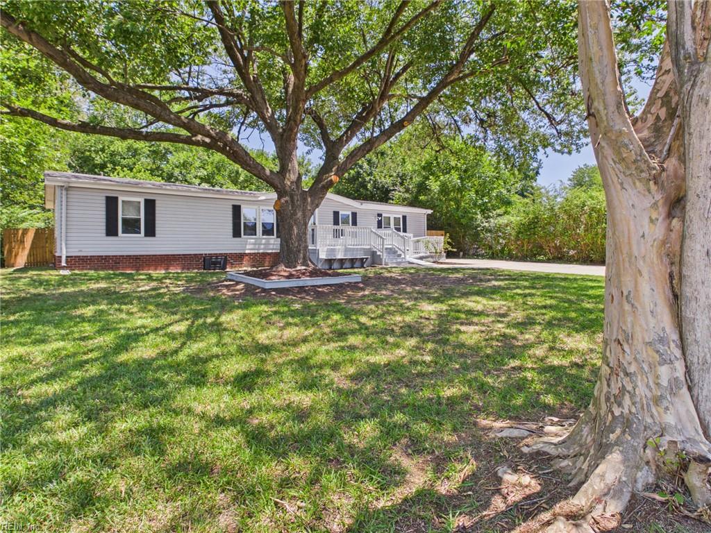 Photo of 1224 Old Clubhouse Road, Virginia Beach, VA 23453 (MLS # 10642692)