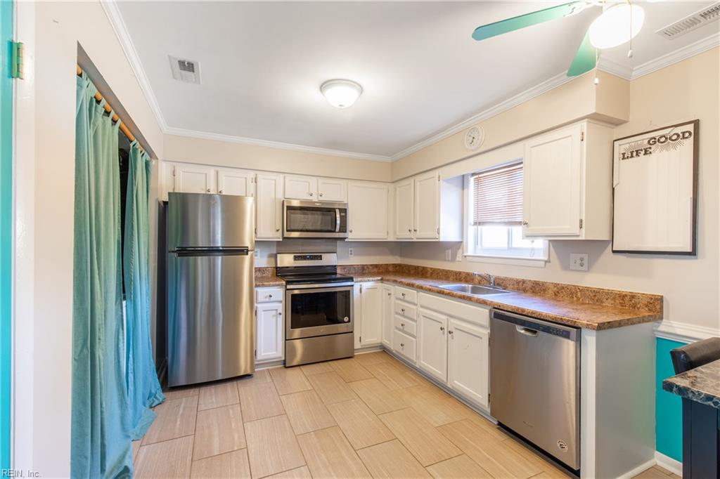 3720 Pretty Lake AVE 6B