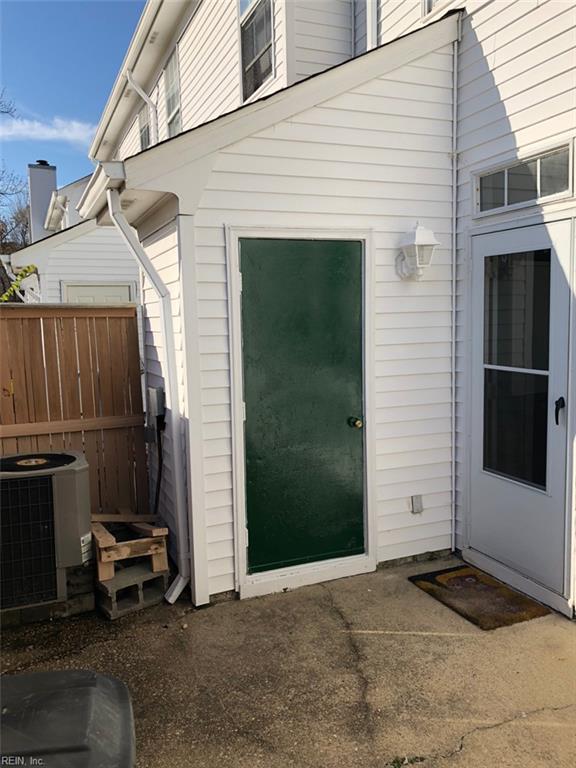 Photo of 1505 Heritage Avenue, Virginia Beach, VA 23464 (MLS # 10648107)