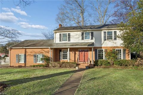 Photo of 201 Harwood Drive, Yorktown, VA 23692 (MLS # 10624450)