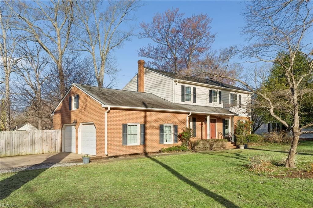 Photo of 201 Harwood Drive, Yorktown, VA 23692 (MLS # 10624450)