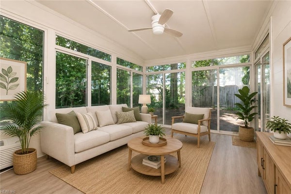 1553 EDGEWATER DR, VIRGINIA BEACH, VA 23464 - Image af357c1de835dc91ed60bbbca65e1f1a/654312126