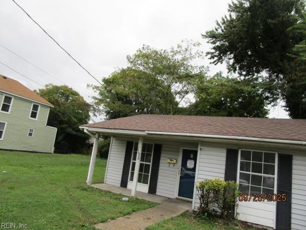 Photo of 1128 29th Street, Newport News, VA 23607 (MLS # 10605051)