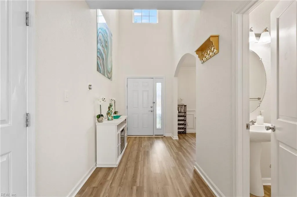 Norfolk, Virginia 23513, United States, 4 Bedrooms Bedrooms, ,3 BathroomsBathrooms,Residential,Active,162770