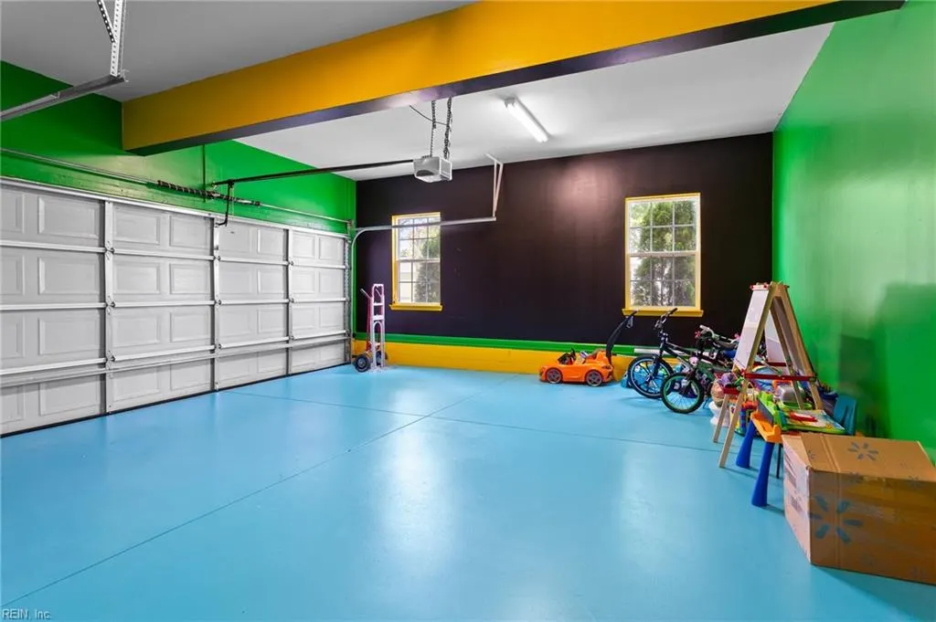 Norfolk, Virginia 23513, United States, 4 Bedrooms Bedrooms, ,3 BathroomsBathrooms,Residential,Active,162770