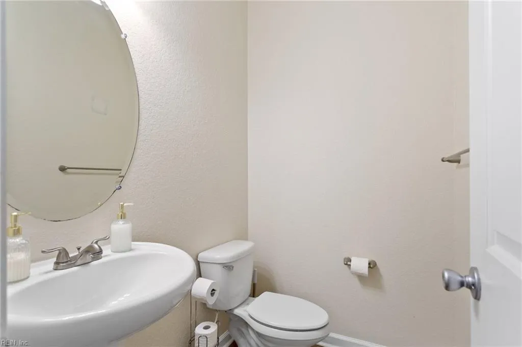 Norfolk, Virginia 23513, United States, 4 Bedrooms Bedrooms, ,3 BathroomsBathrooms,Residential,Active,162770