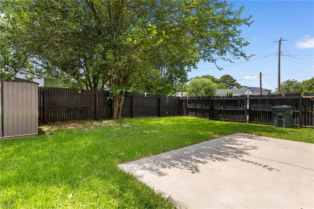 Norfolk, Virginia 23513, United States, 4 Bedrooms Bedrooms, ,3 BathroomsBathrooms,Residential,Active,162770