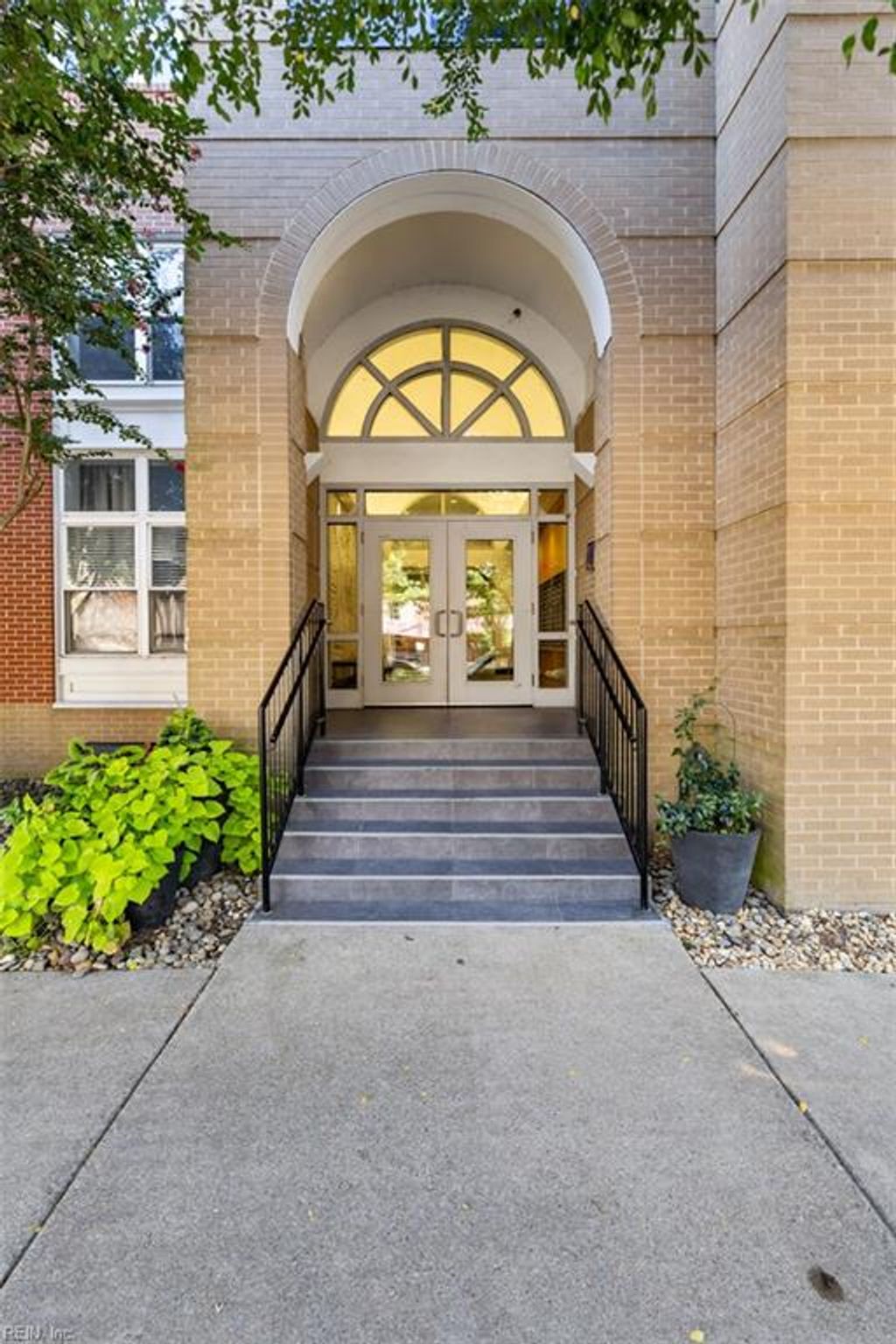 Photo of 388R Boush Street #411, Norfolk, VA 23510 (MLS # 10610595)