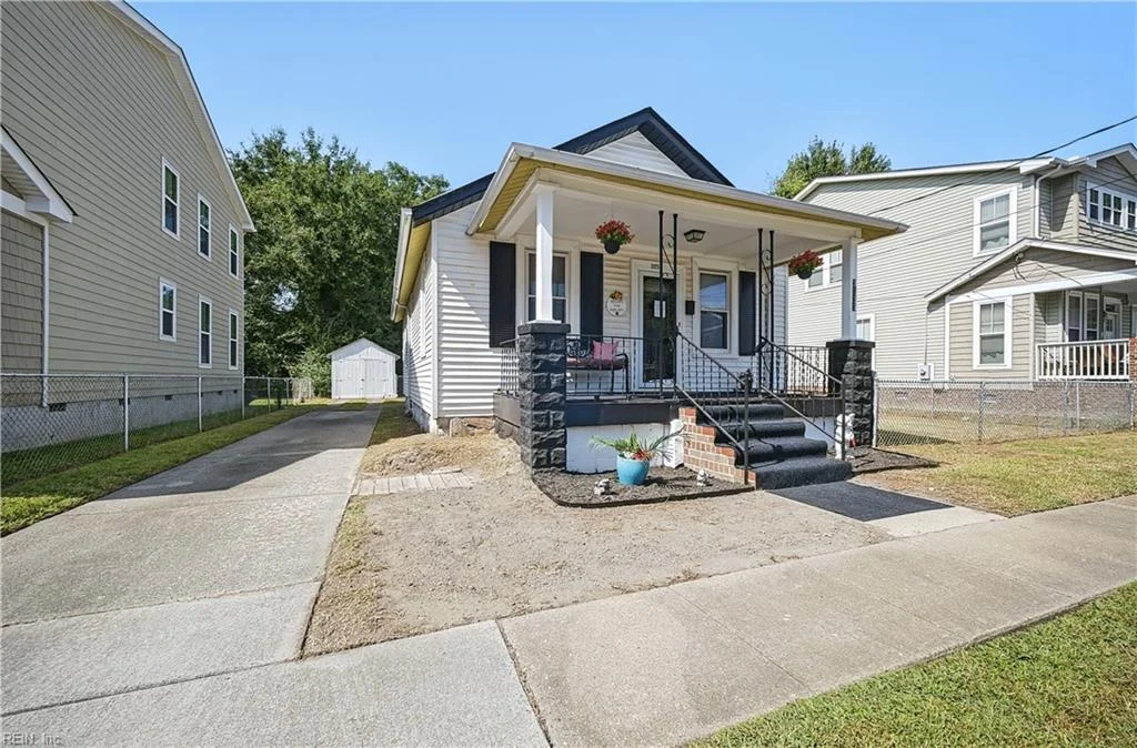 3125 Dunkirk Avenue