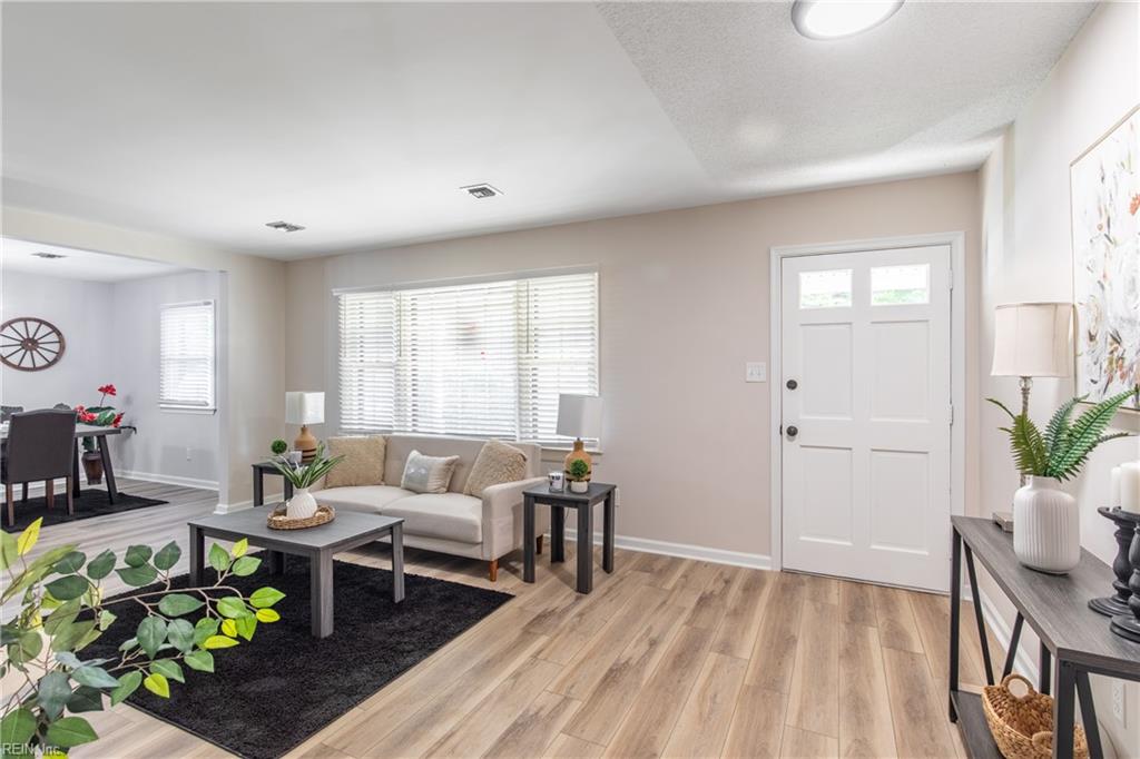 3532 Blue Marlin CIR