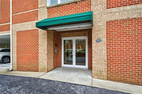 Photo for 955 Bolling AVE 204