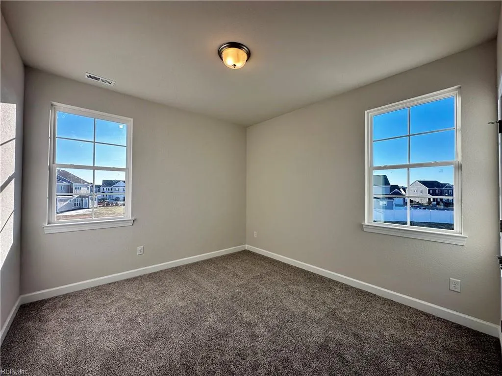 Suffolk, Virginia 23434, United States, 4 Bedrooms Bedrooms, ,3 BathroomsBathrooms,Residential,Active,90107