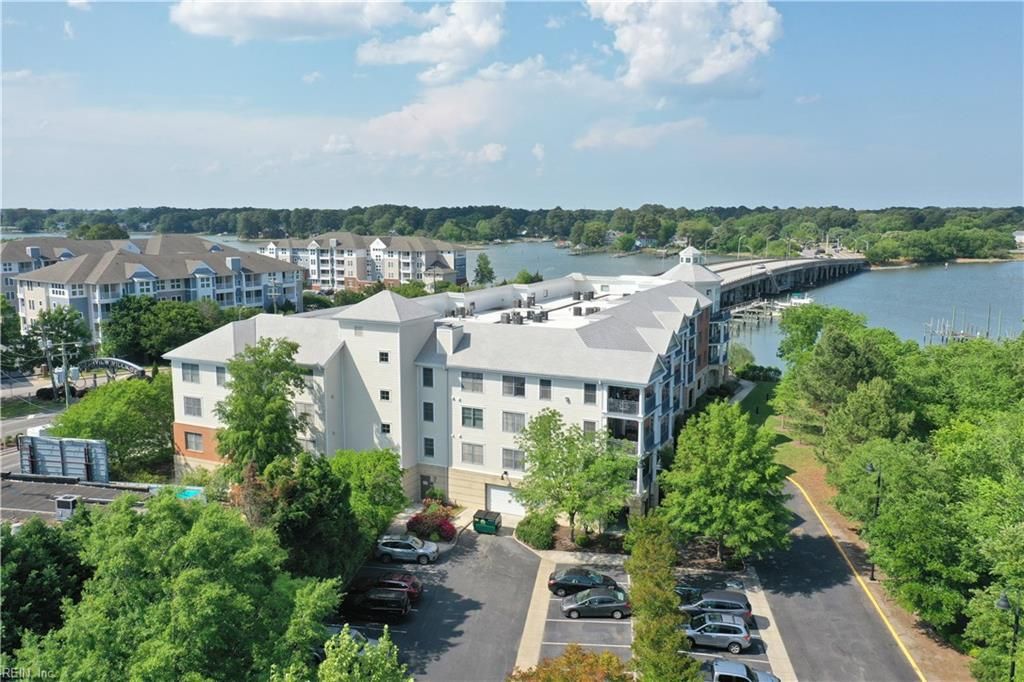 Photo of 4250 Granby Street #307, Norfolk, VA 23504 (MLS # 10604880)