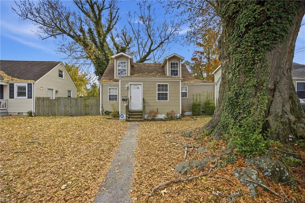 Photo of 3107 Dartmouth Street, Portsmouth, VA 23707 (MLS # 10611737)