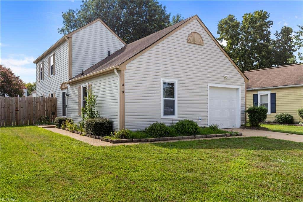 Photo of 816 Chimney Hill Parkway, Virginia Beach, VA 23462 (MLS # 10649958)