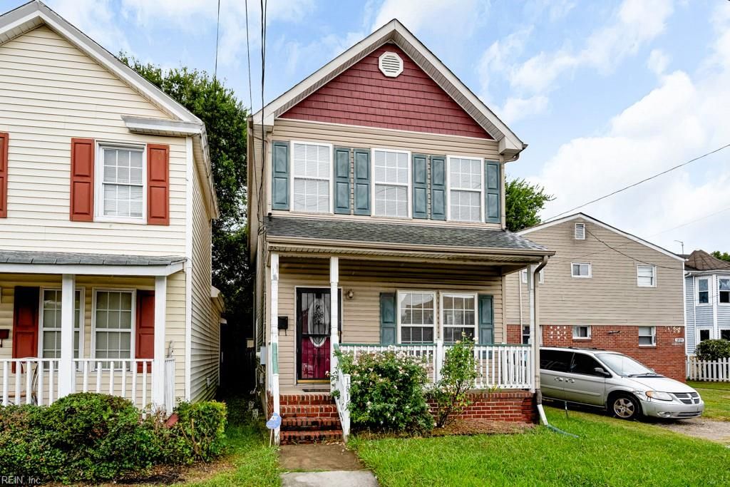 Photo of 1815 Tidewater Drive, Norfolk, VA 23504 (MLS # 10601775)