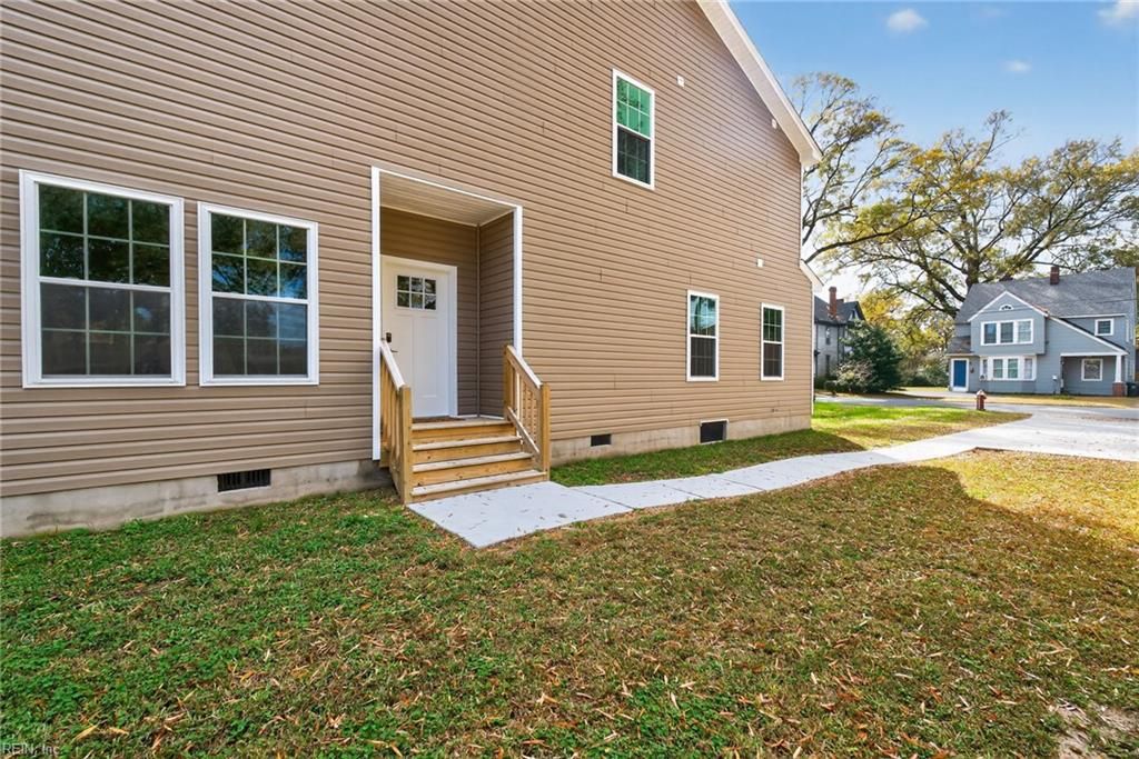 Photo of 418 Walnut Street, Franklin, VA 23851 (MLS # 10615296)