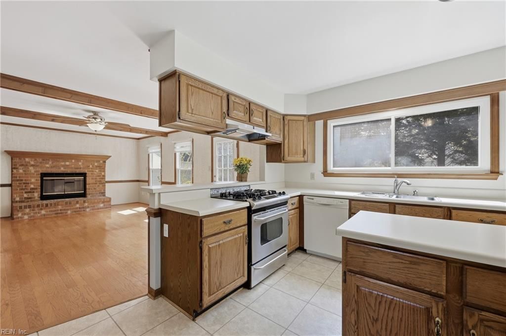 Photo of 1301 Danielle Court, Chesapeake, VA 23320 (MLS # 10627663)