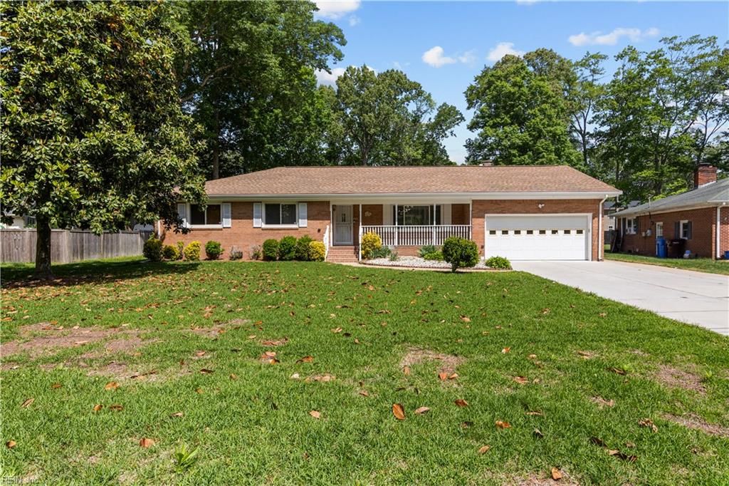 Photo of 236 Sierra Drive, Chesapeake, VA 23322 (MLS # 10633277)