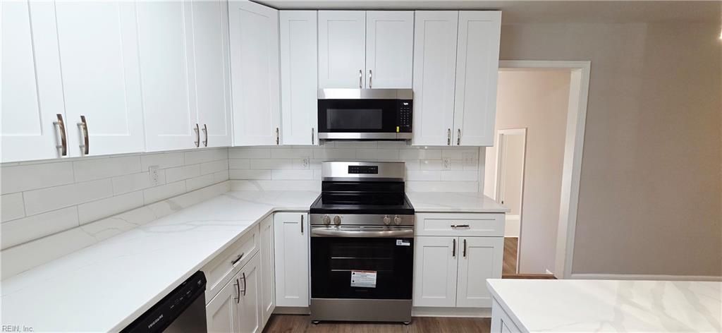 Photo of 704 Burgesses Lane, Virginia Beach, VA 23452 (MLS # 10628196)