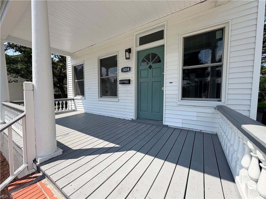 Photo of 1414 Crawford Parkway, Portsmouth, VA 23704 (MLS # 10648972)