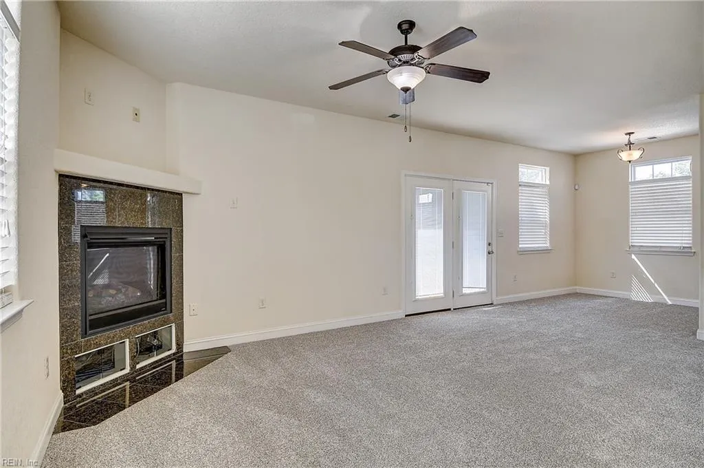 Virginia Beach, Virginia 23462, United States, 4 Bedrooms Bedrooms, ,4 BathroomsBathrooms,Residential,Active,178856