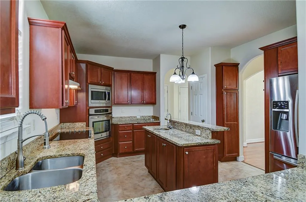 Virginia Beach, Virginia 23462, United States, 4 Bedrooms Bedrooms, ,4 BathroomsBathrooms,Residential,Active,178856