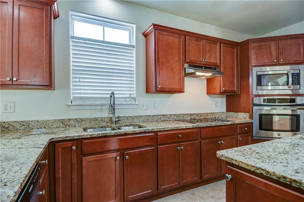 Virginia Beach, Virginia 23462, United States, 4 Bedrooms Bedrooms, ,4 BathroomsBathrooms,Residential,Active,178856