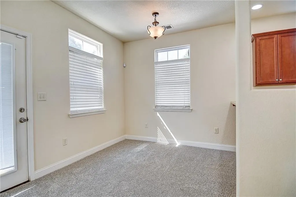 Virginia Beach, Virginia 23462, United States, 4 Bedrooms Bedrooms, ,4 BathroomsBathrooms,Residential,Active,178856