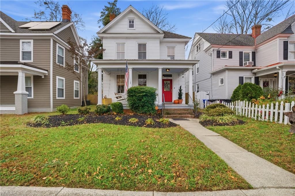 Photo of 446 Mount Vernon Avenue, Portsmouth, VA 23707 (MLS # 10612420)